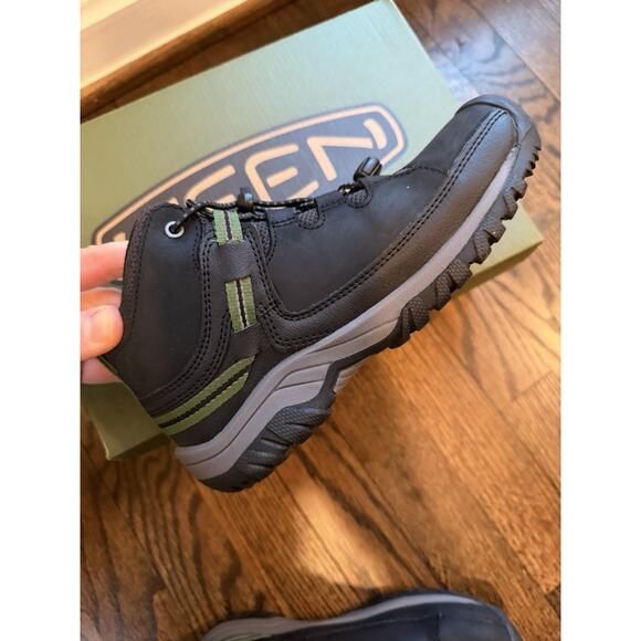 Keen Targhee Mid Waterproof Hiking Shoes Black Green Kids Size 1 NIB NEW $80 - Picture 15 of 16